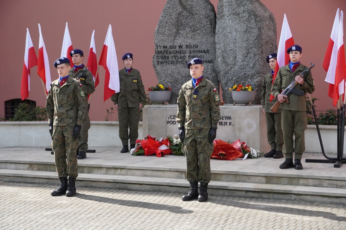 Święto Konstytucji 3 Maja w Ostrołęce [03.05.2024] - zdjęcie #110 - eOstroleka.pl