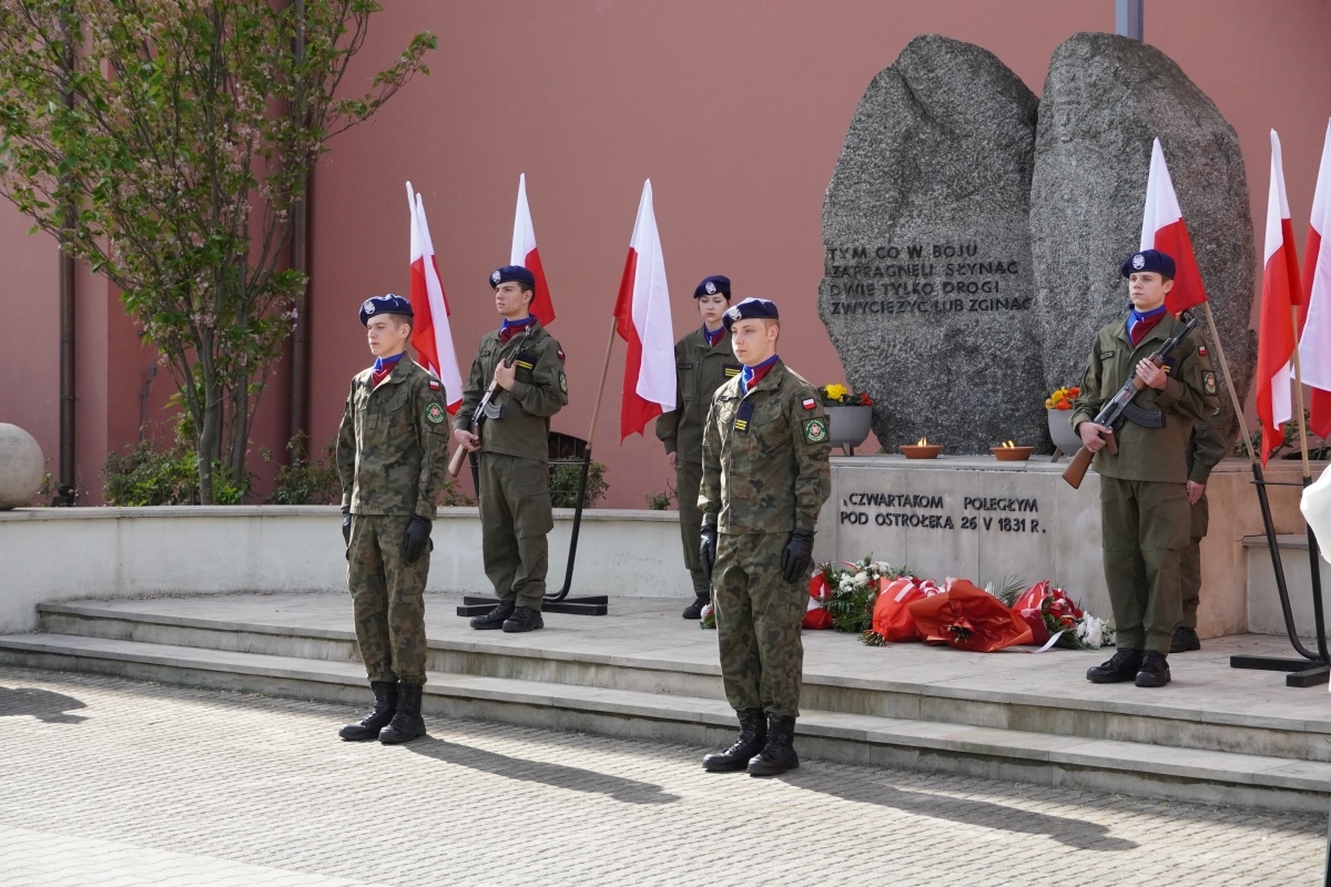 Święto Konstytucji 3 Maja w Ostrołęce [03.05.2024] - zdjęcie #102 - eOstroleka.pl