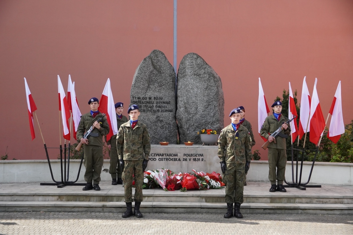 Święto Konstytucji 3 Maja w Ostrołęce [03.05.2024] - zdjęcie #62 - eOstroleka.pl