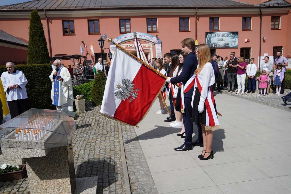 Święto Konstytucji 3 Maja w Ostrołęce [03.05.2024] - zdjęcie #46 - eOstroleka.pl
