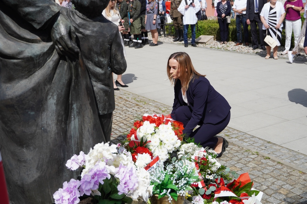Święto Konstytucji 3 Maja w Ostrołęce [03.05.2024] - zdjęcie #29 - eOstroleka.pl