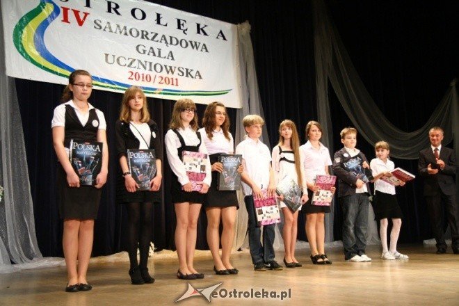 Samorządowa Gala Uczniowska (20.06.2011) - zdjęcie #24 - eOstroleka.pl