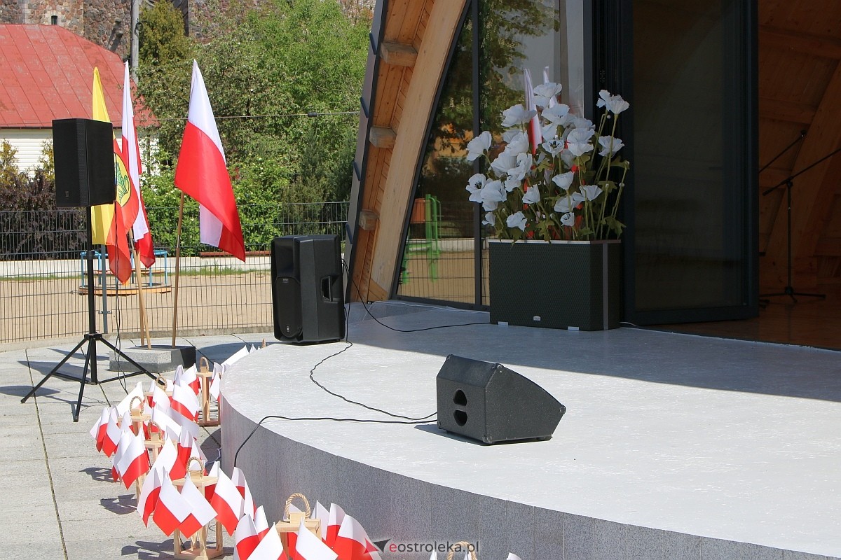 Uroczystość z okazji Narodowego Święta Konstytucji w Troszynie [03..05.2024] - zdjęcie #67 - eOstroleka.pl
