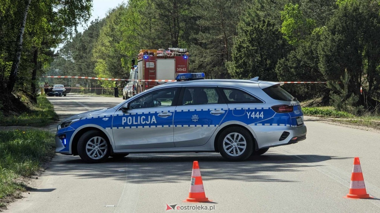 Wypadek w Olszynach w gm. Myszyniec [03.05.2024] - zdjęcie #3 - eOstroleka.pl