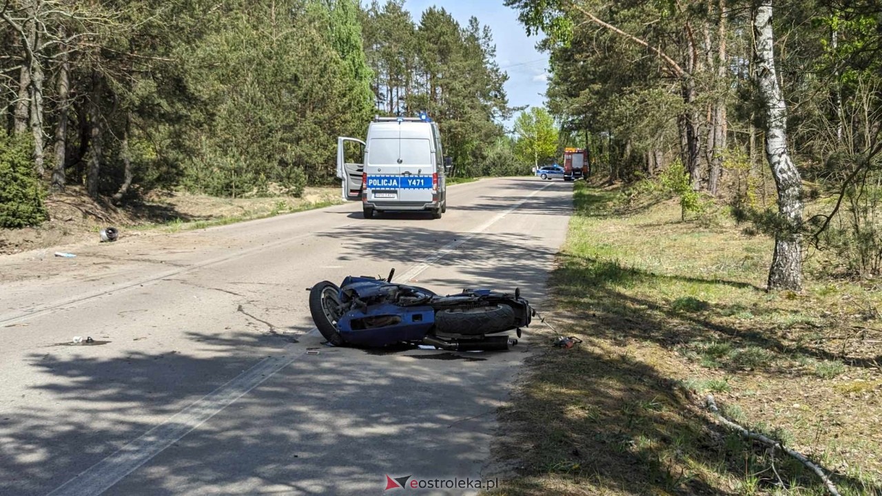 Wypadek w Olszynach w gm. Myszyniec [03.05.2024] - zdjęcie #16 - eOstroleka.pl