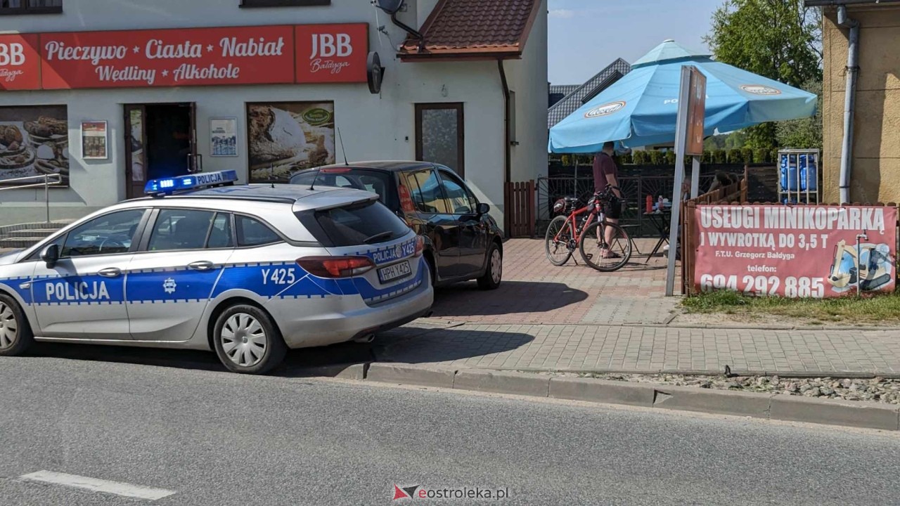 Wypadek w Łysych! Poważnie ranny rowerzysta trafił do szpitala [03.05.2024] - zdjęcie #9 - eOstroleka.pl