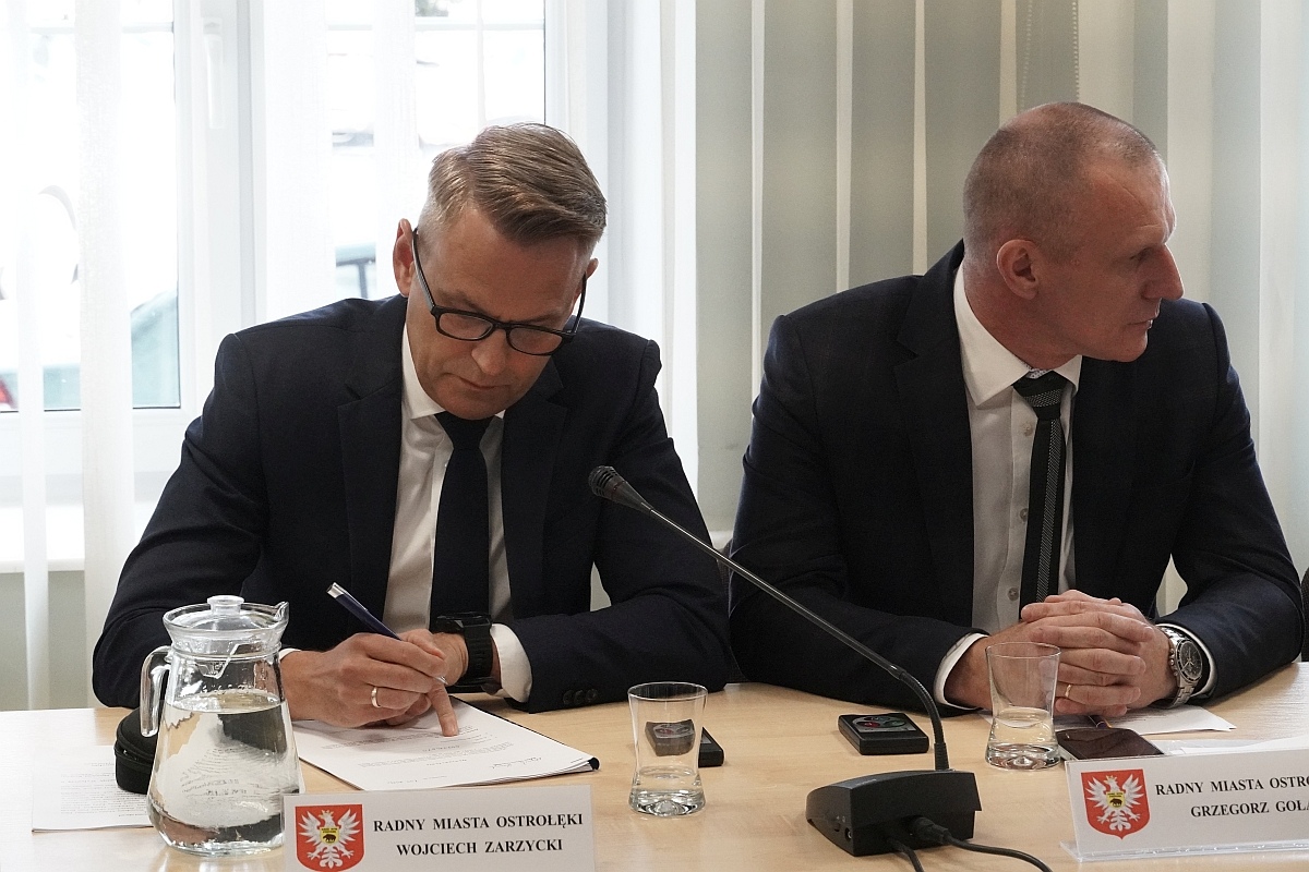 Sesja rady miasta Ostrołęki [07.05.2024] - zdjęcie #127 - eOstroleka.pl