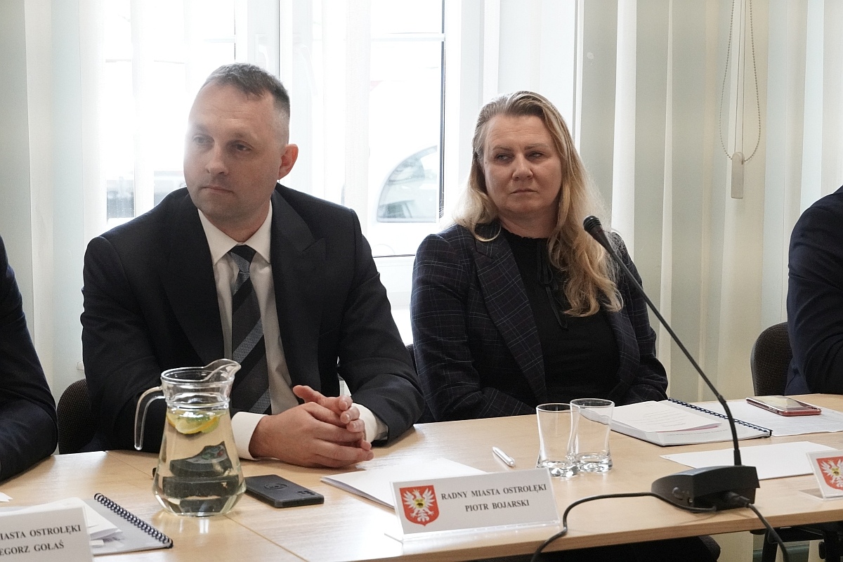 Sesja rady miasta Ostrołęki [07.05.2024] - zdjęcie #126 - eOstroleka.pl