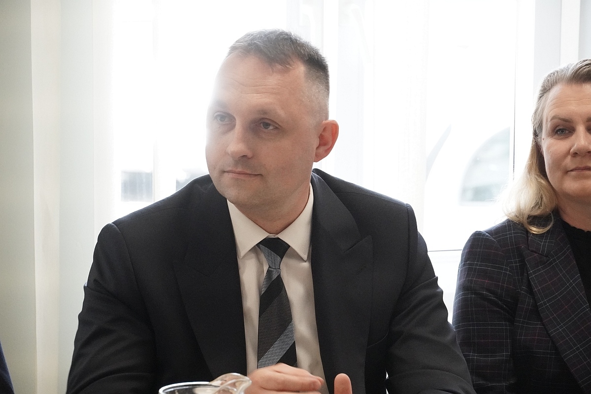 Sesja rady miasta Ostrołęki [07.05.2024] - zdjęcie #118 - eOstroleka.pl