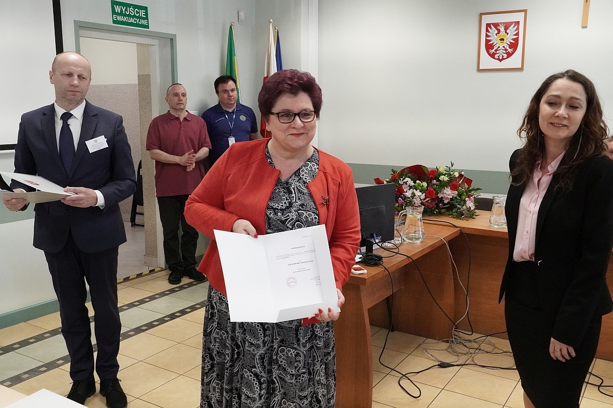 Sesja rady miasta Ostrołęki [07.05.2024] - zdjęcie #111 - eOstroleka.pl