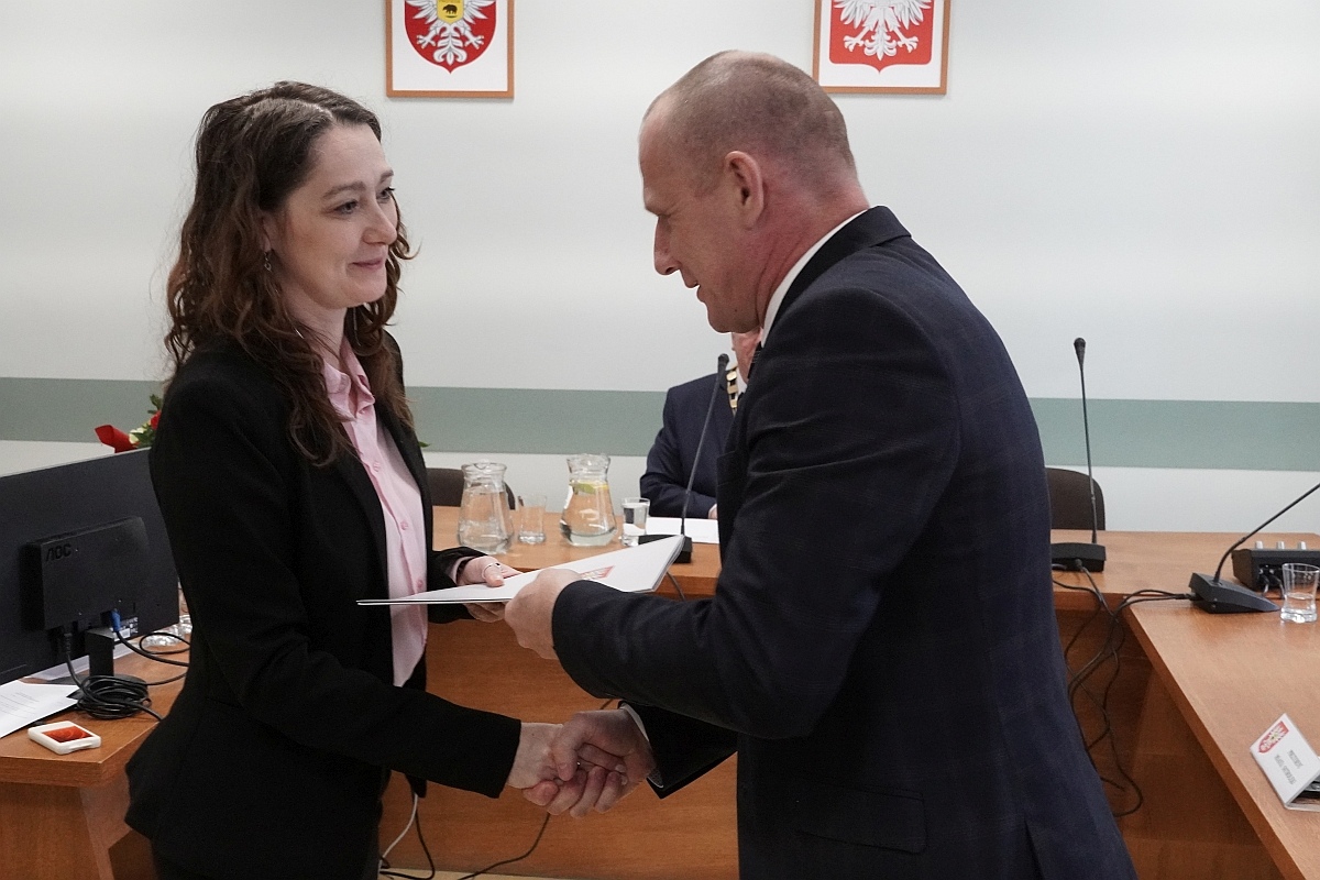 Sesja rady miasta Ostrołęki [07.05.2024] - zdjęcie #110 - eOstroleka.pl