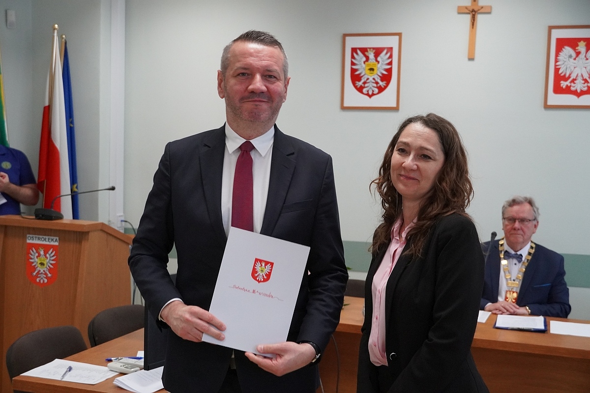 Sesja rady miasta Ostrołęki [07.05.2024] - zdjęcie #102 - eOstroleka.pl