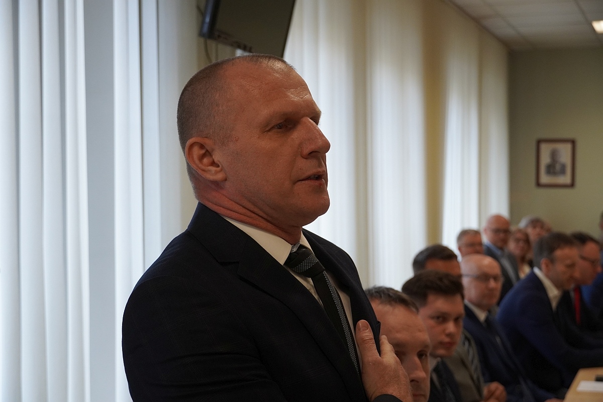 Sesja rady miasta Ostrołęki [07.05.2024] - zdjęcie #59 - eOstroleka.pl