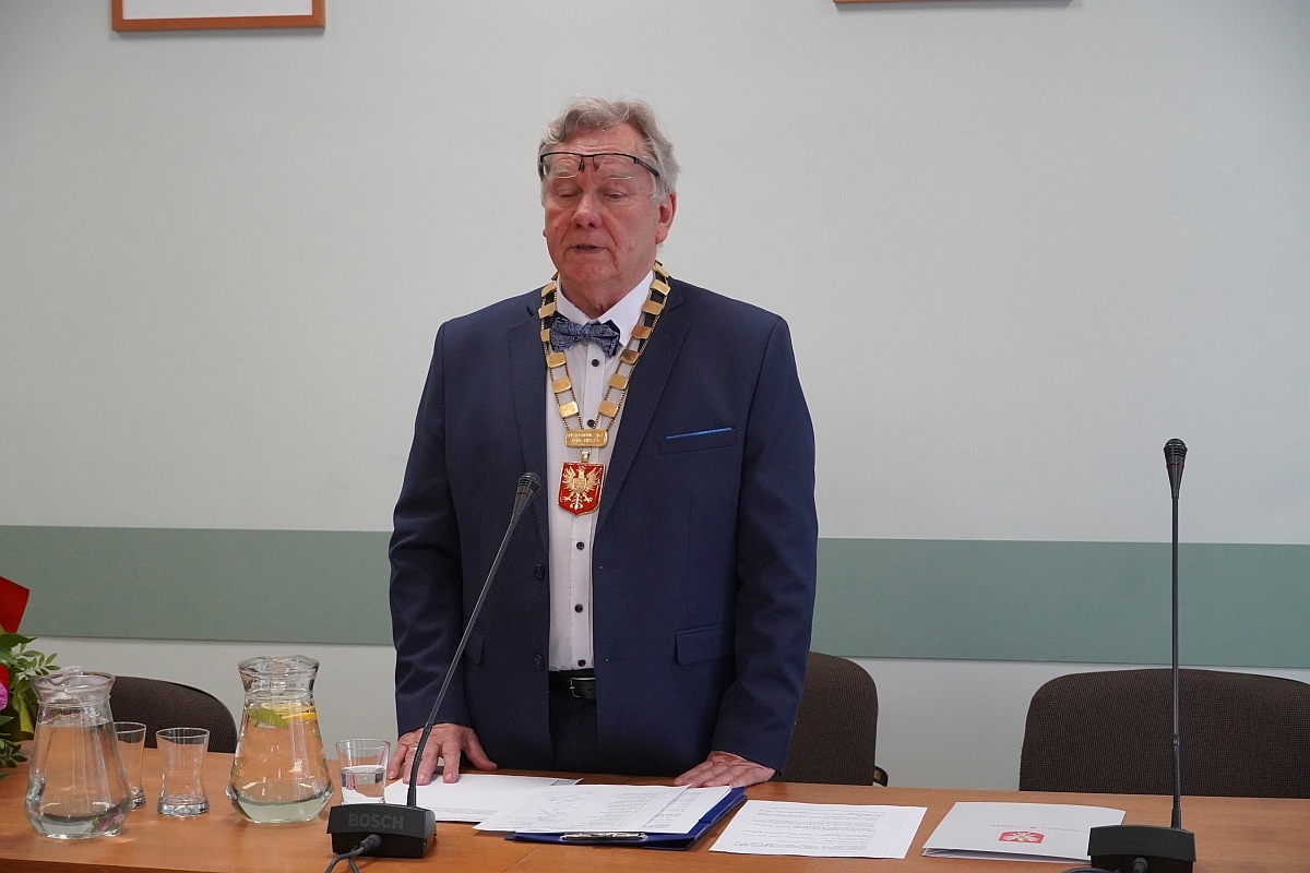 Sesja rady miasta Ostrołęki [07.05.2024] - zdjęcie #42 - eOstroleka.pl