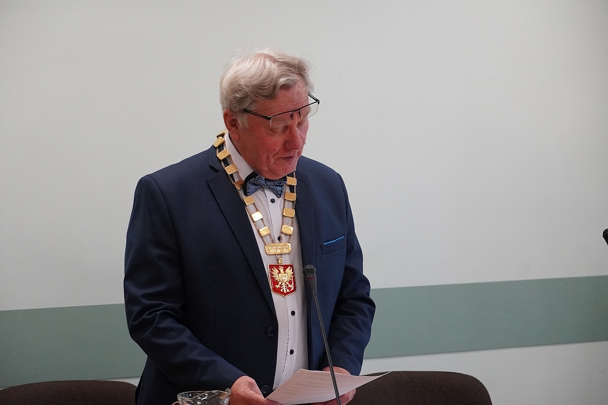 Sesja rady miasta Ostrołęki [07.05.2024] - zdjęcie #33 - eOstroleka.pl