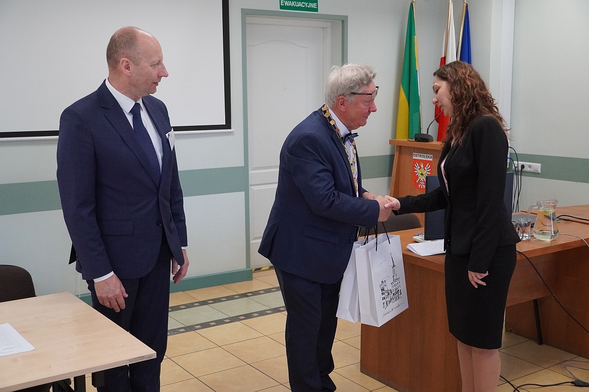 Sesja rady miasta Ostrołęki [07.05.2024] - zdjęcie #21 - eOstroleka.pl