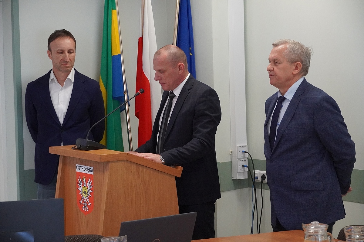Sesja rady miasta Ostrołęki [07.05.2024] - zdjęcie #82 - eOstroleka.pl