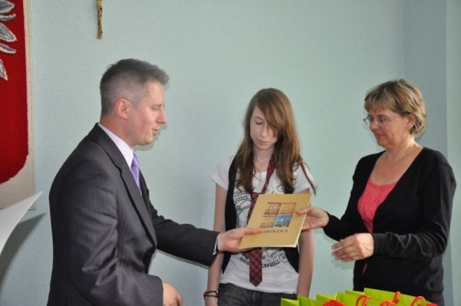 Międzyszkolny konkurs zbiórki baterii rozstrzygnięty (20 VI 2011) - zdjęcie #28 - eOstroleka.pl