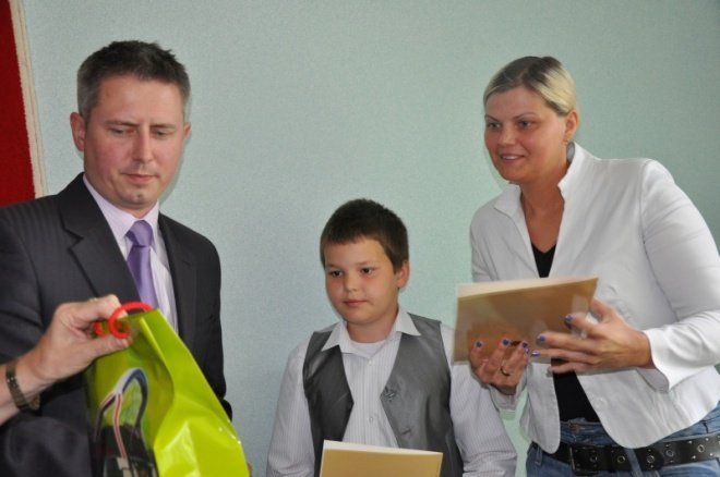 Międzyszkolny konkurs zbiórki baterii rozstrzygnięty (20 VI 2011) - zdjęcie #7 - eOstroleka.pl