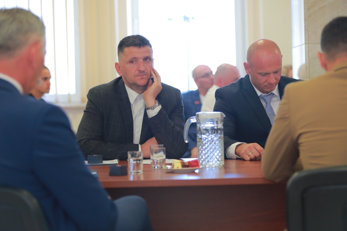 I sesja Rady Gminy w Rzekuniu [07.05.2024] - zdjęcie #11 - eOstroleka.pl