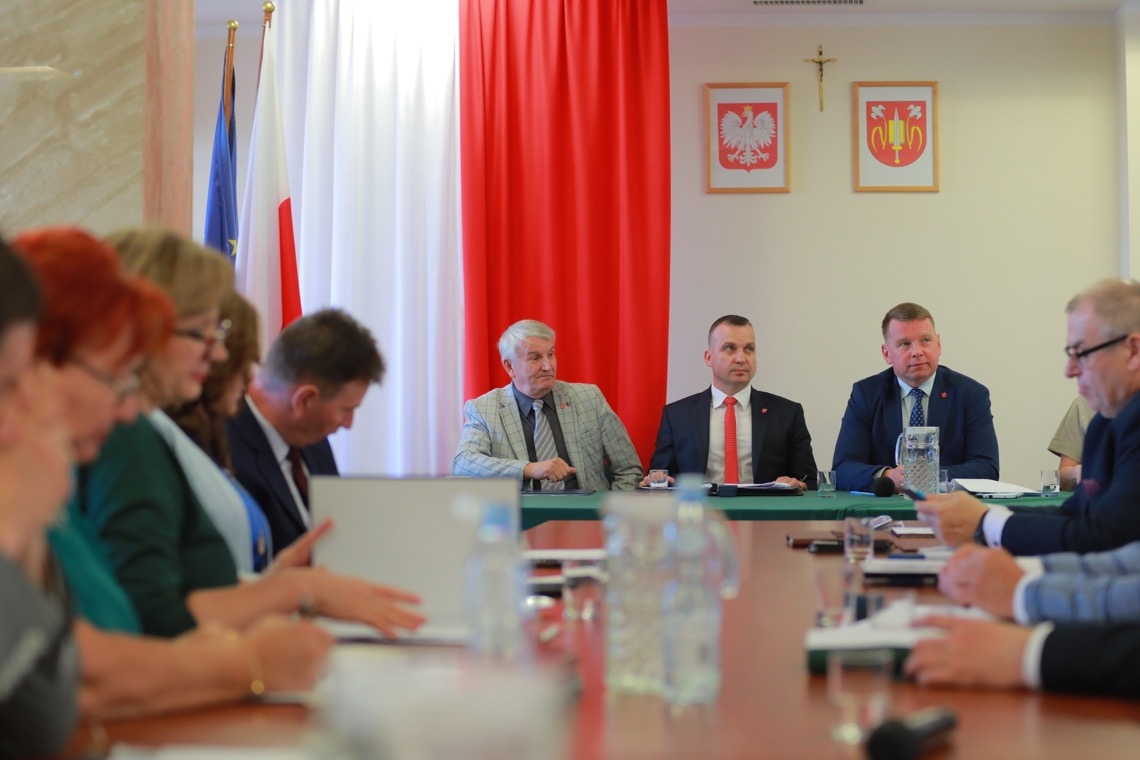 I sesja Rady Gminy w Rzekuniu [07.05.2024] - zdjęcie #16 - eOstroleka.pl