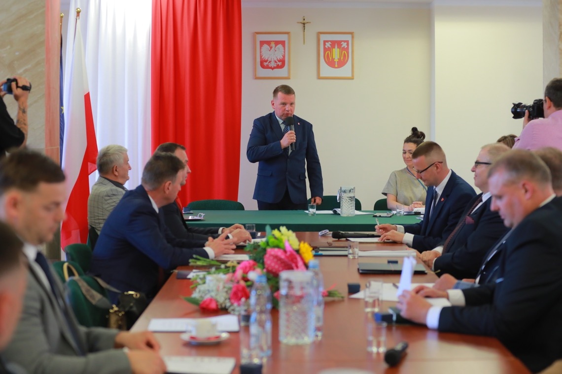 I sesja Rady Gminy w Rzekuniu [07.05.2024] - zdjęcie #14 - eOstroleka.pl
