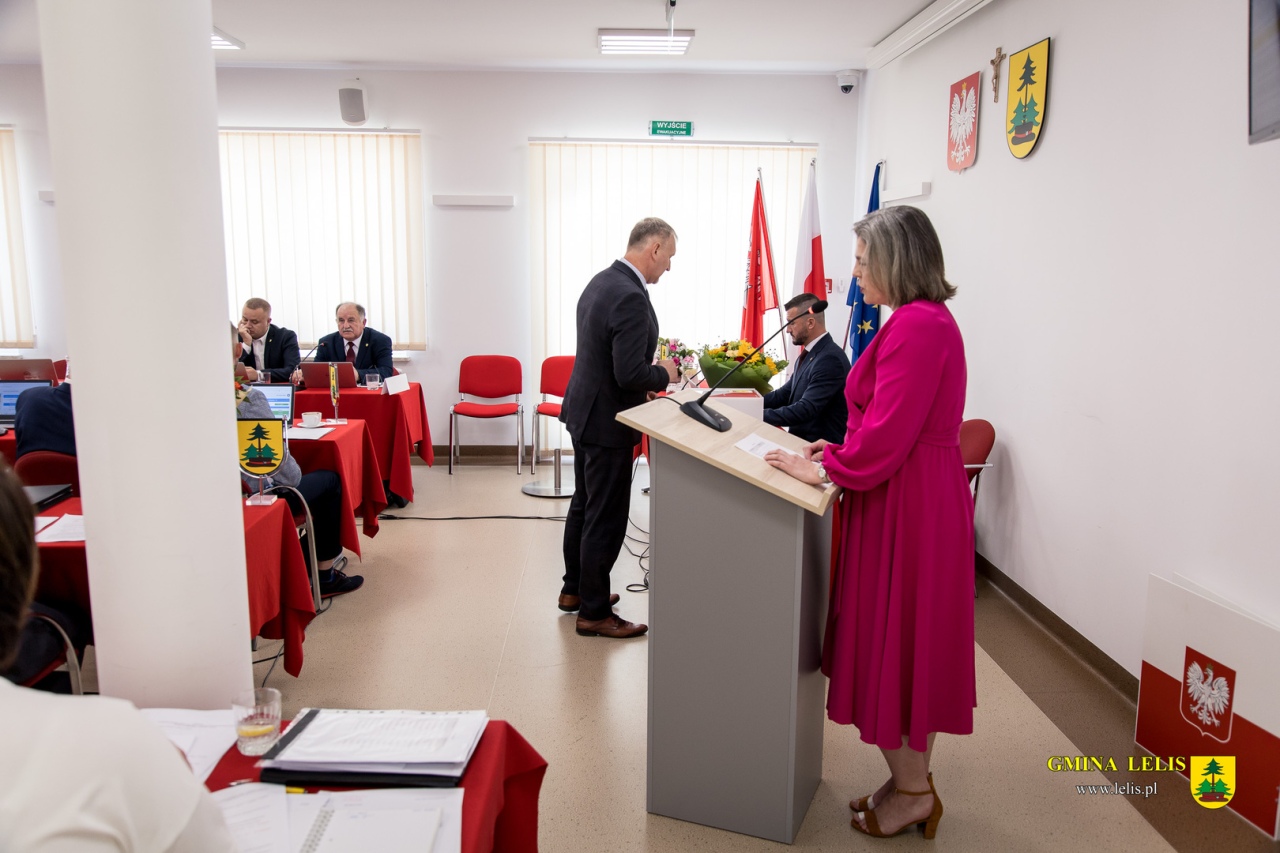 Inauguracja nowej Rady Gminy w Lelisie [07.05.2024] - zdjęcie #59 - eOstroleka.pl