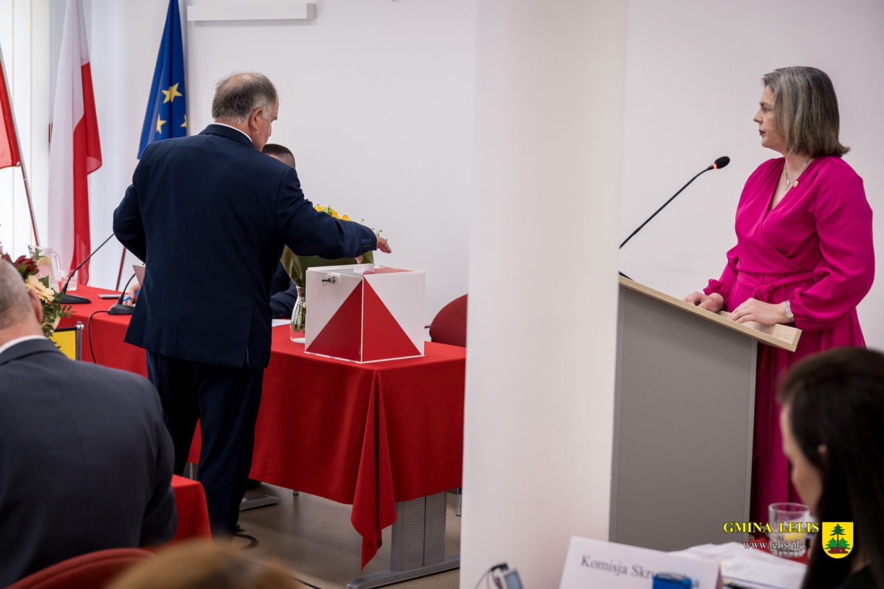 Inauguracja nowej Rady Gminy w Lelisie [07.05.2024] - zdjęcie #58 - eOstroleka.pl