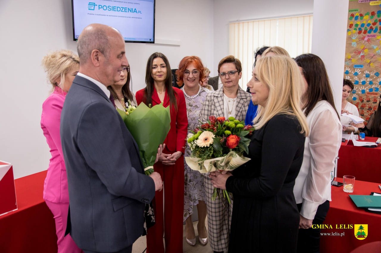 Inauguracja nowej Rady Gminy w Lelisie [07.05.2024] - zdjęcie #52 - eOstroleka.pl
