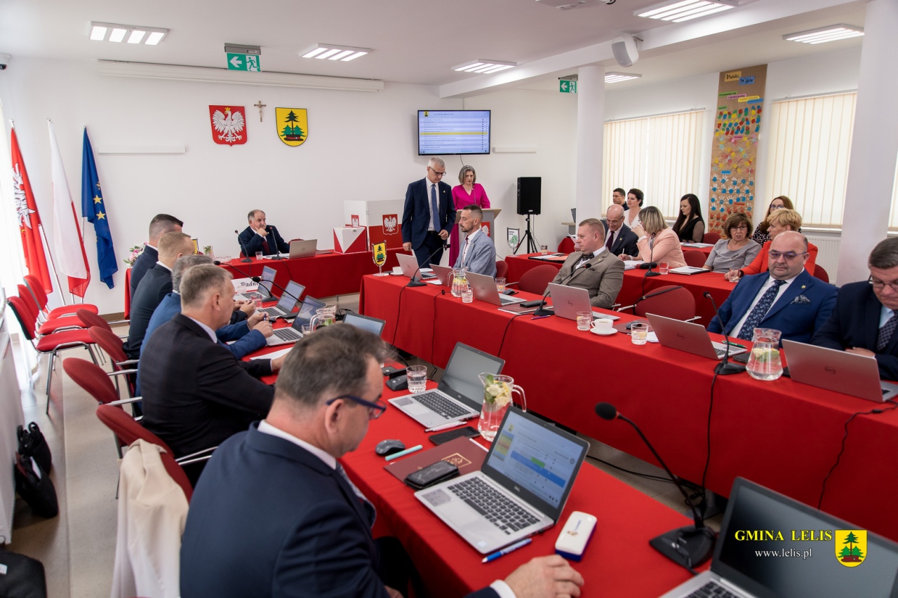 Inauguracja nowej Rady Gminy w Lelisie [07.05.2024] - zdjęcie #45 - eOstroleka.pl