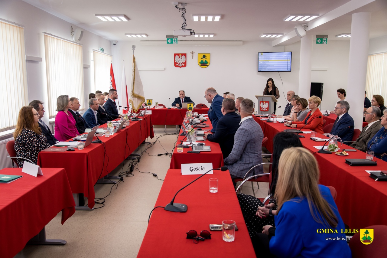 Inauguracja nowej Rady Gminy w Lelisie [07.05.2024] - zdjęcie #34 - eOstroleka.pl
