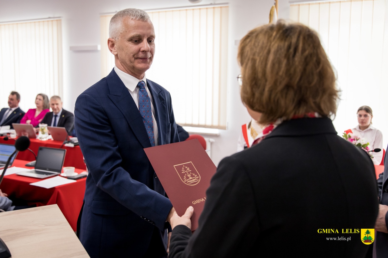 Inauguracja nowej Rady Gminy w Lelisie [07.05.2024] - zdjęcie #26 - eOstroleka.pl