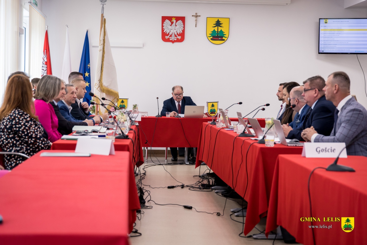 Inauguracja nowej Rady Gminy w Lelisie [07.05.2024] - zdjęcie #11 - eOstroleka.pl