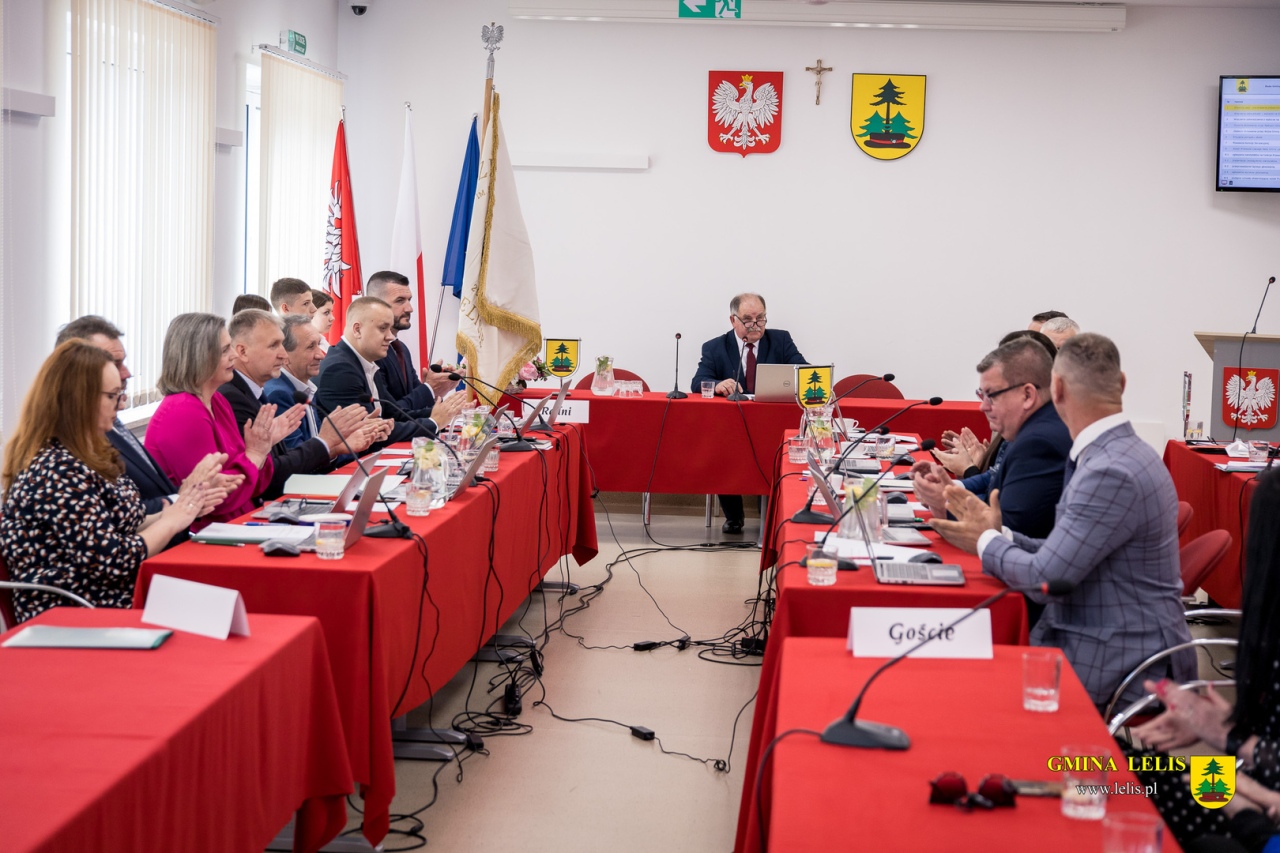 Inauguracja nowej Rady Gminy w Lelisie [07.05.2024] - zdjęcie #8 - eOstroleka.pl