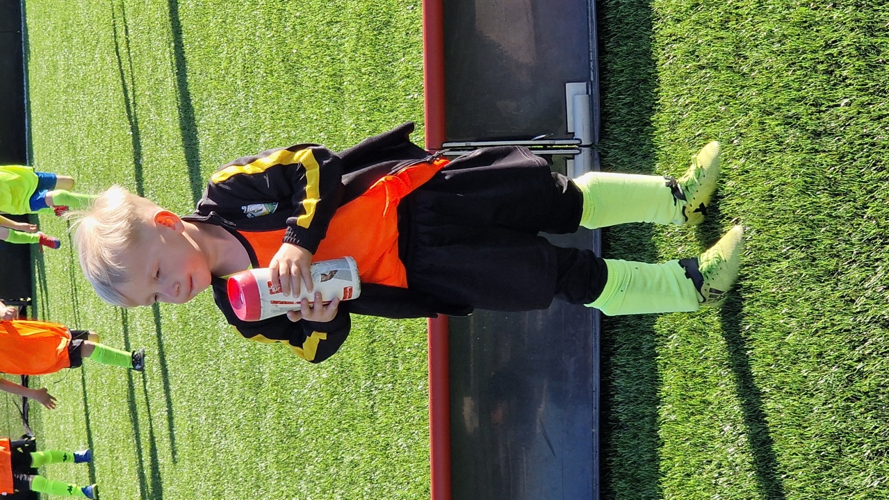 Futbol Drybling Cup w Troszynie [07.05.2024] - zdjęcie #21 - eOstroleka.pl