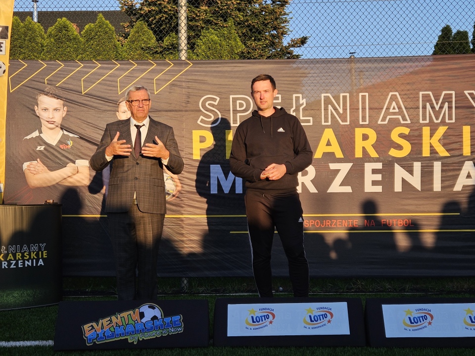 Futbol Drybling Cup w Troszynie [07.05.2024] - zdjęcie #1 - eOstroleka.pl