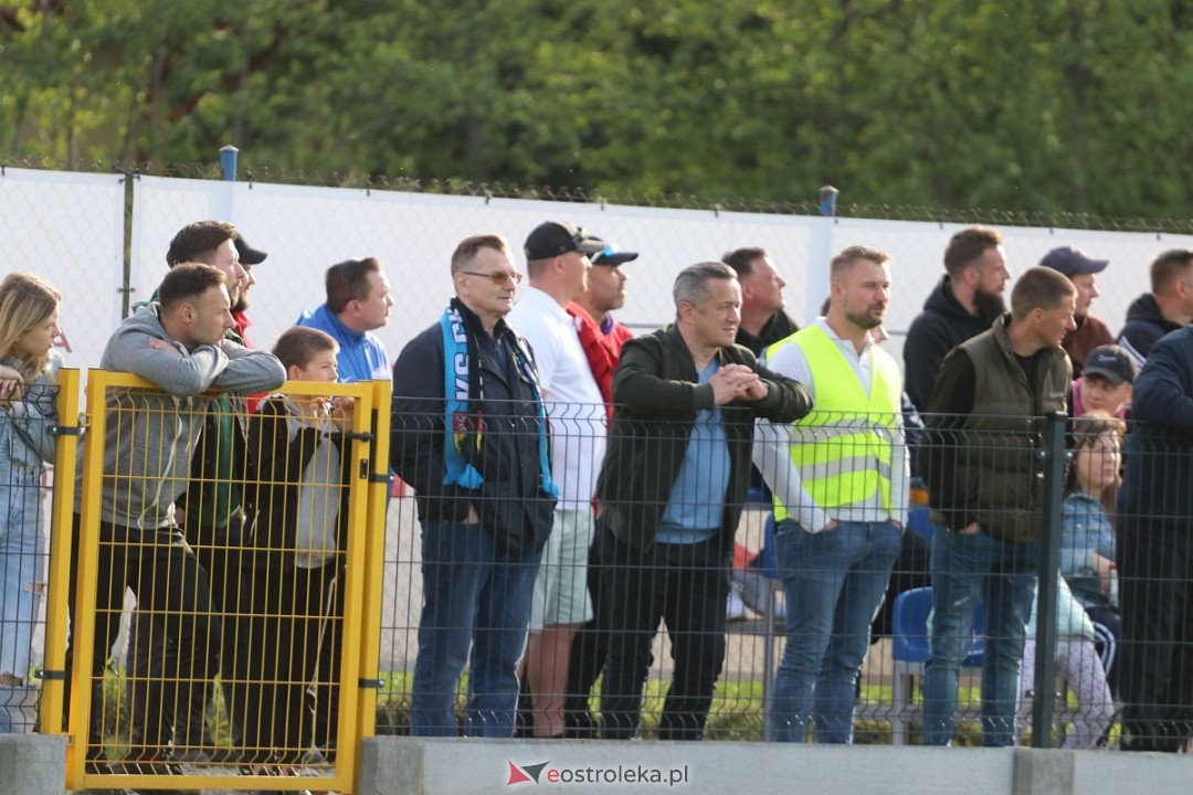 KS CK Troszyn - KTS Weszło Warszawa [8.05.2024] - zdjęcie #58 - eOstroleka.pl