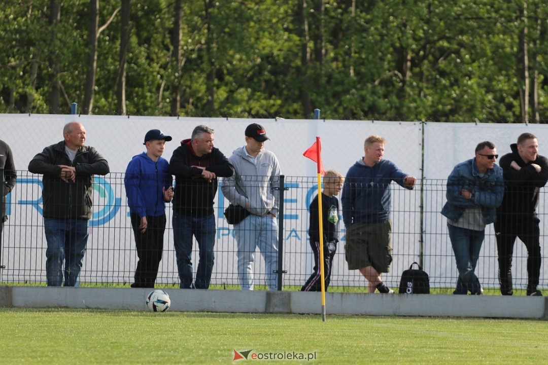 KS CK Troszyn - KTS Weszło Warszawa [8.05.2024] - zdjęcie #28 - eOstroleka.pl