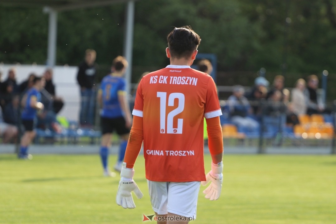 KS CK Troszyn - KTS Weszło Warszawa [8.05.2024] - zdjęcie #5 - eOstroleka.pl
