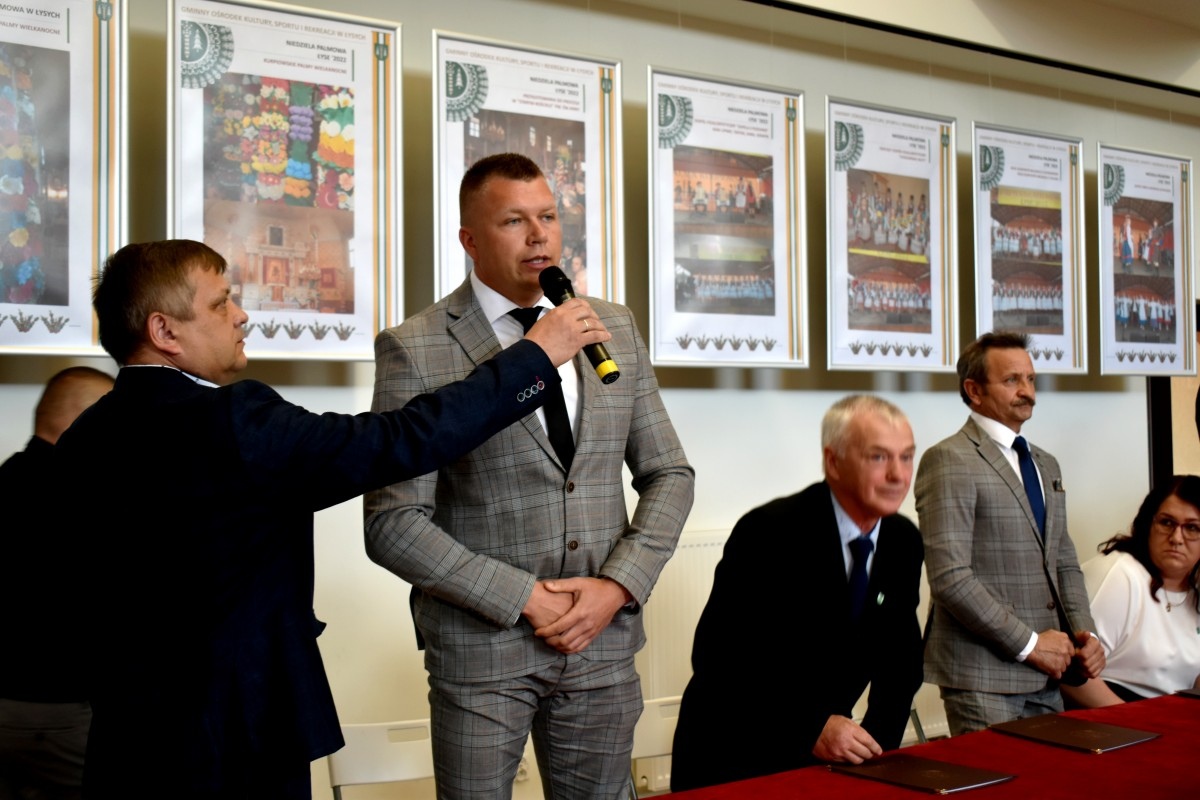 Zaprzysiężenie radnych i wójta gminy Łyse - zdjęcie #110 - eOstroleka.pl