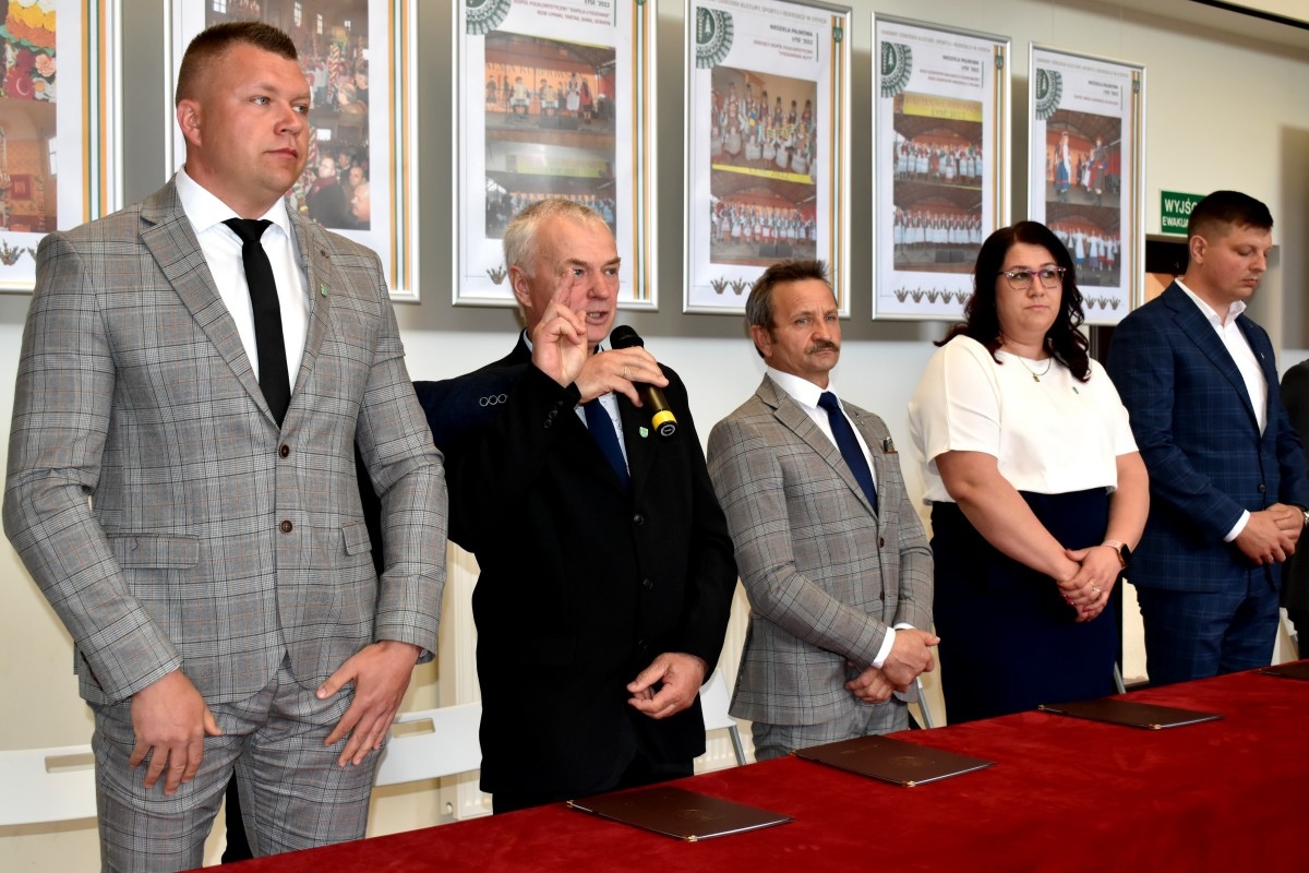 Zaprzysiężenie radnych i wójta gminy Łyse - zdjęcie #109 - eOstroleka.pl