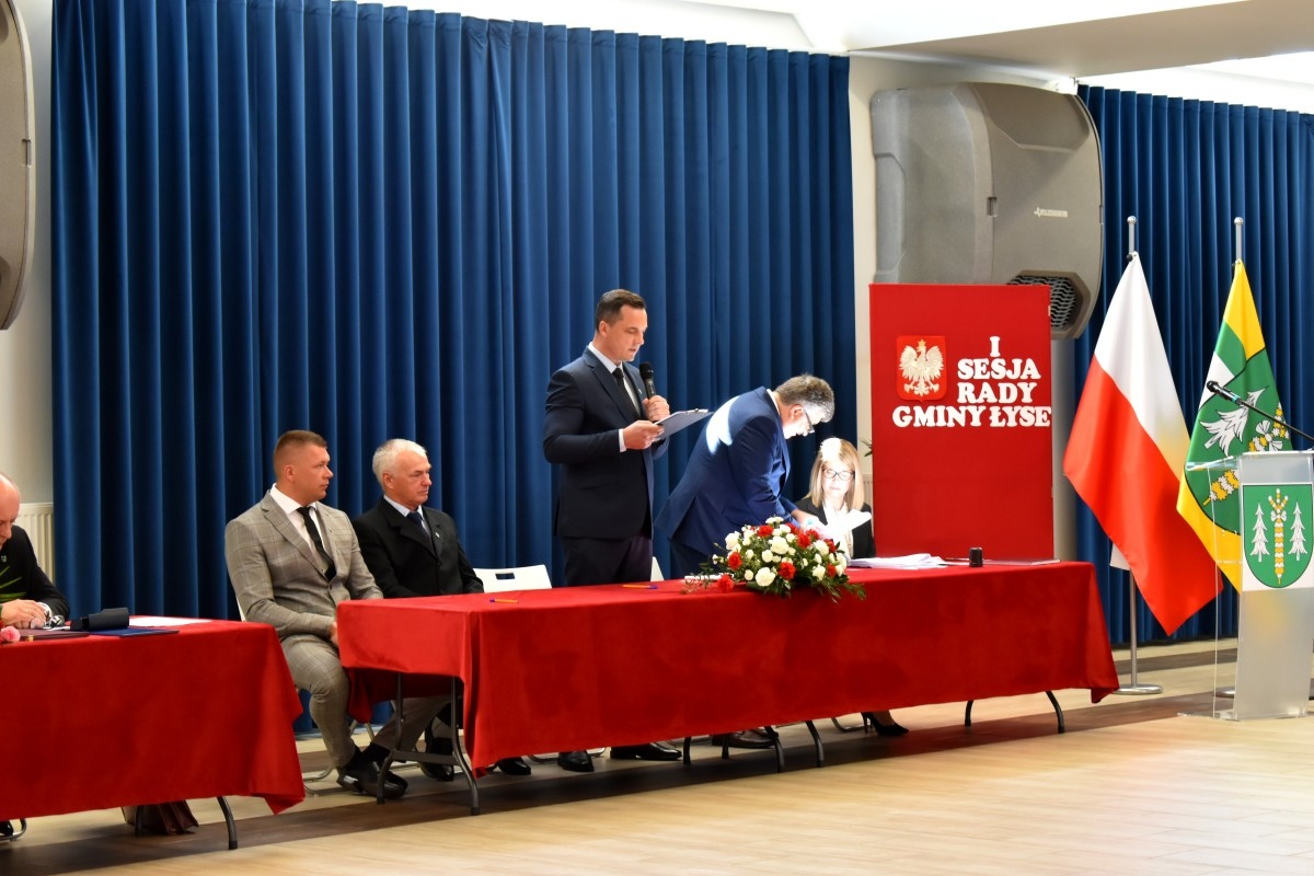 Zaprzysiężenie radnych i wójta gminy Łyse - zdjęcie #82 - eOstroleka.pl