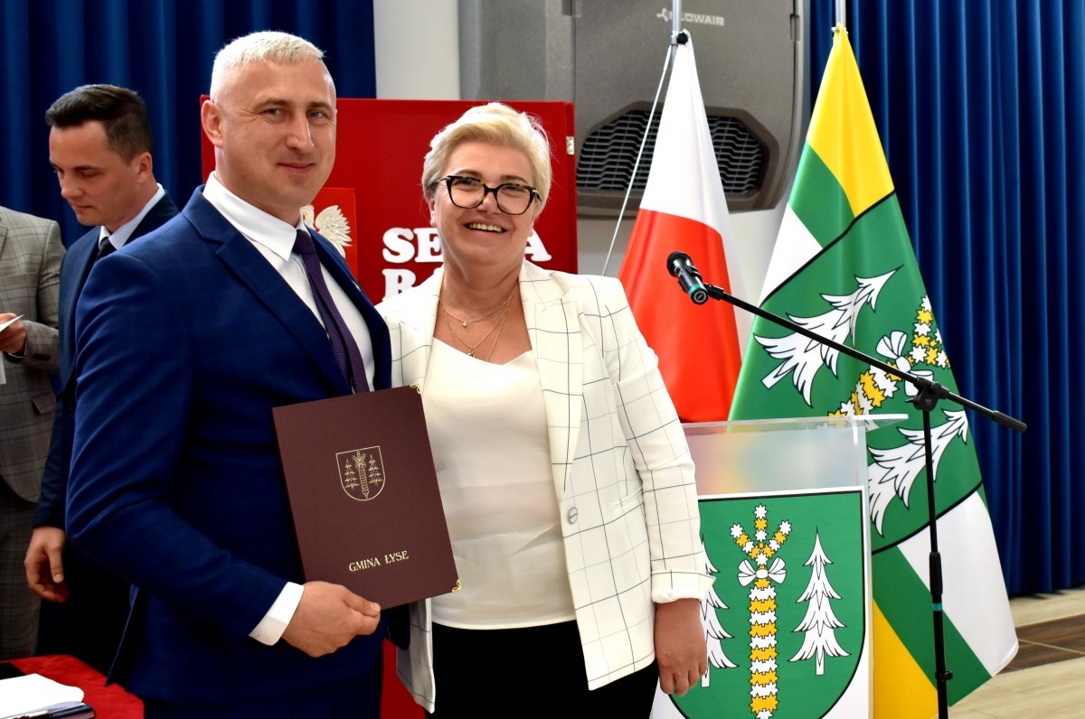 Zaprzysiężenie radnych i wójta gminy Łyse - zdjęcie #79 - eOstroleka.pl