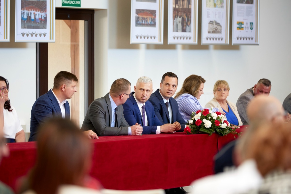 Zaprzysiężenie radnych i wójta gminy Łyse - zdjęcie #74 - eOstroleka.pl