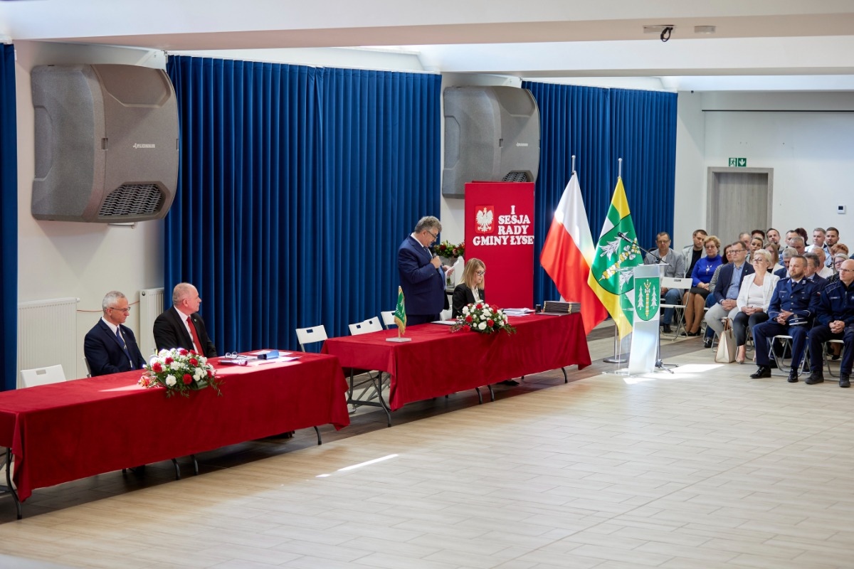 Zaprzysiężenie radnych i wójta gminy Łyse - zdjęcie #38 - eOstroleka.pl