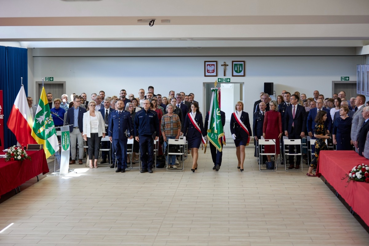 Zaprzysiężenie radnych i wójta gminy Łyse - zdjęcie #36 - eOstroleka.pl