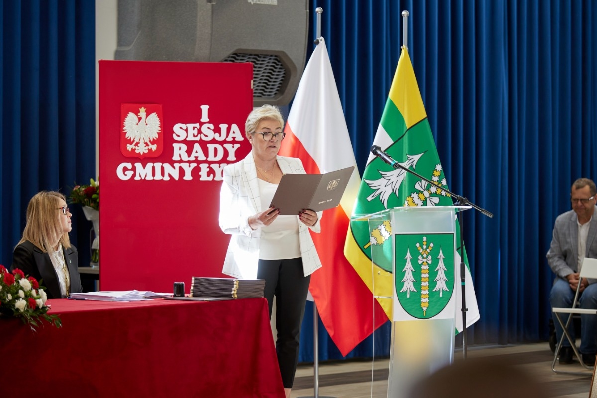 Zaprzysiężenie radnych i wójta gminy Łyse - zdjęcie #34 - eOstroleka.pl