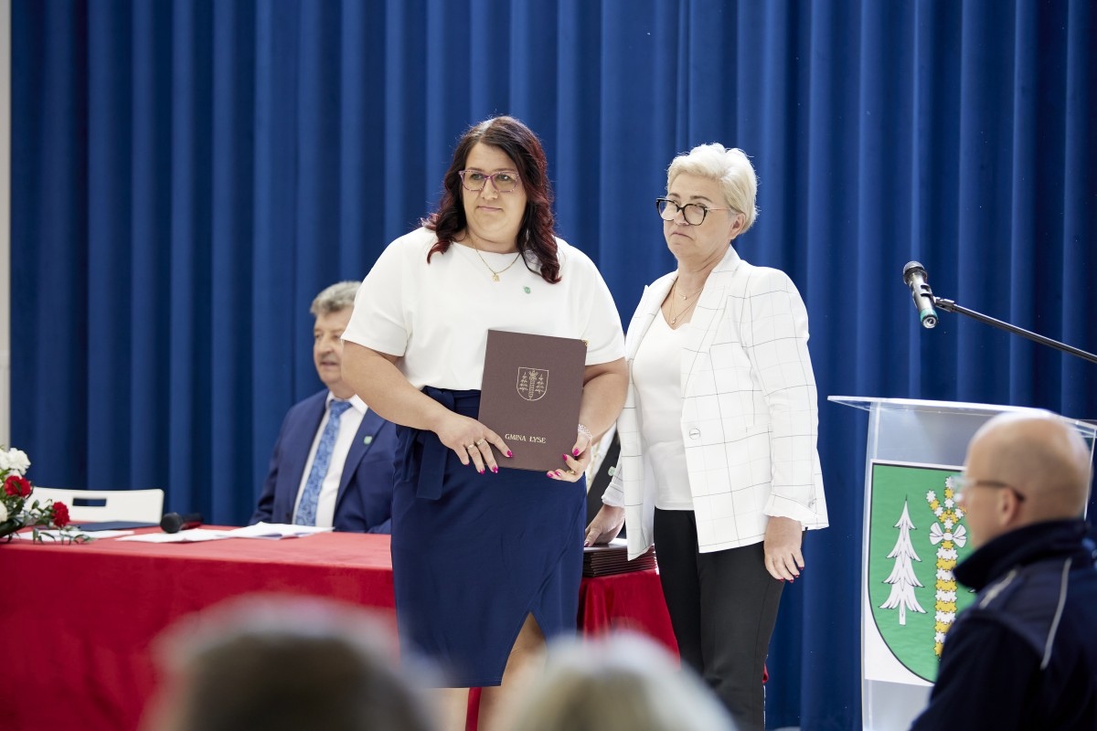 Zaprzysiężenie radnych i wójta gminy Łyse - zdjęcie #31 - eOstroleka.pl