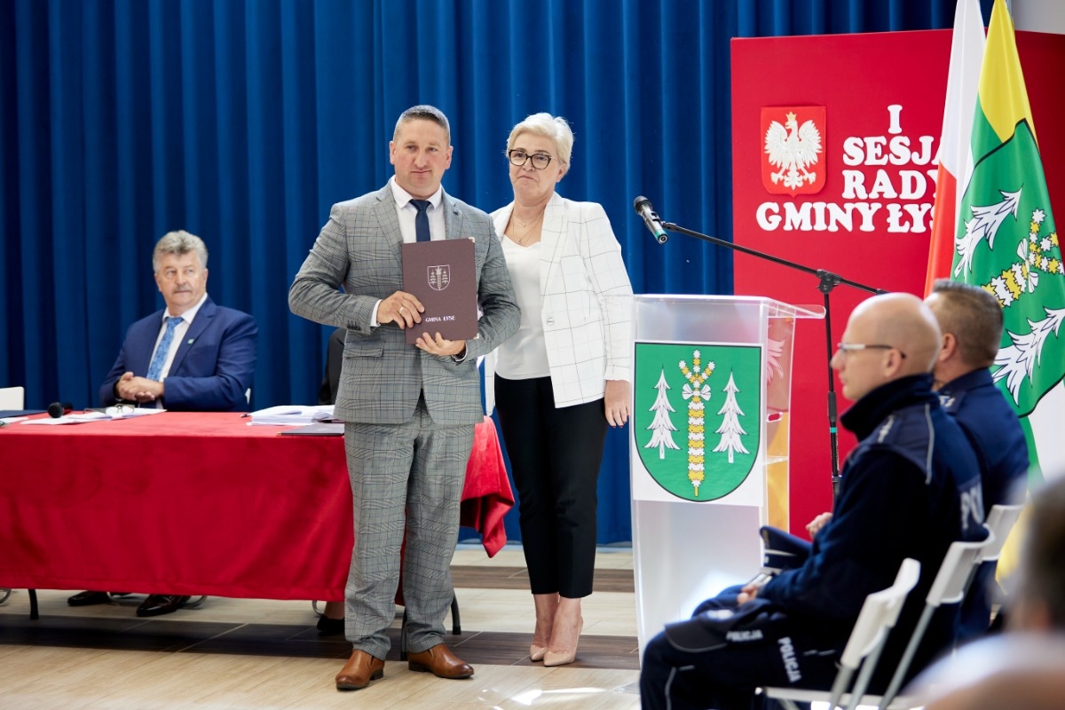 Zaprzysiężenie radnych i wójta gminy Łyse - zdjęcie #23 - eOstroleka.pl