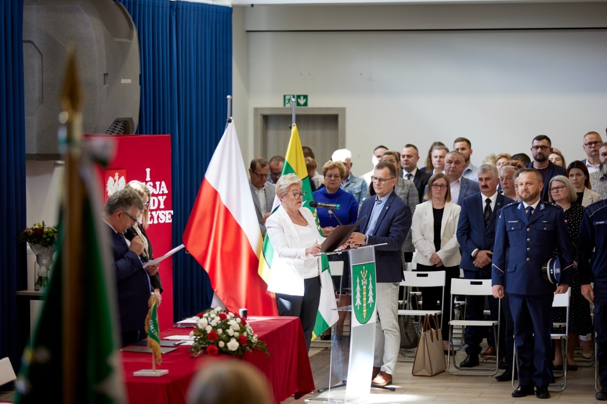 Zaprzysiężenie radnych i wójta gminy Łyse - zdjęcie #18 - eOstroleka.pl
